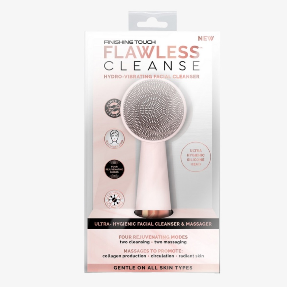 NEW Finishing Touch - Flawless Facial Cleanser And Massager
